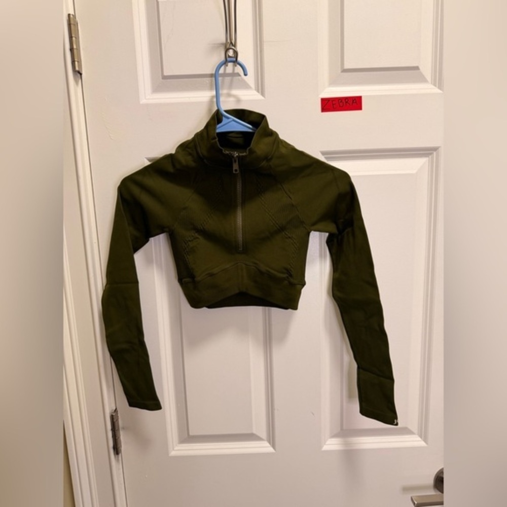 Women’s Joja Exhale Performance Activewear Pullover NWT